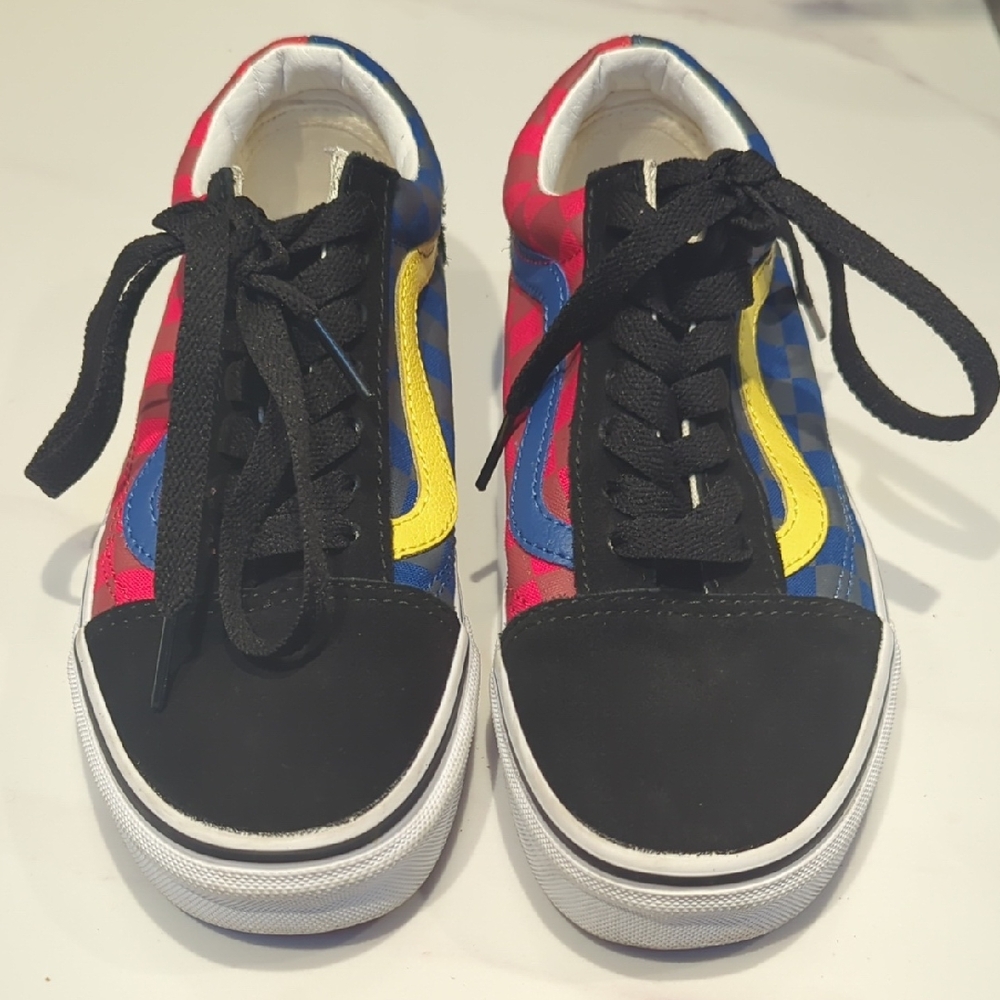 Kids Vans X The Simpsons